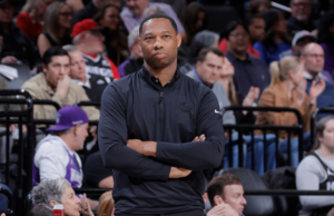 Candidatos de entrenamiento de Suns: Willie Green, Kevin Young se destacan mientras Phoenix busca el cuarto entrenador en cuatro años