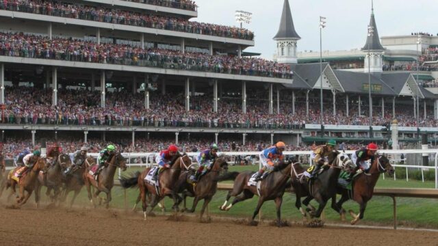 horse-racing-churchill-downs-usatsi-2.jpg
