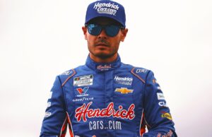 2025 NASCAR POSTOS: Kyle Larson Nuevo favorito para ganar Food City 500 en Bristol
