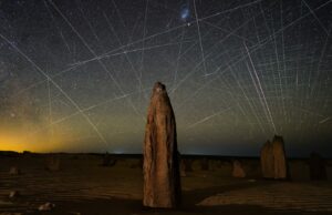 Una imagen impresionante del desierto australiano ilumina el creciente problema de la contaminación por satélite – Colosal