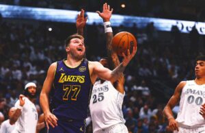 Luka Doncic anota 45 puntos a cambio de Dallas mientras los Lakers se miden en el lugar de los playoffs