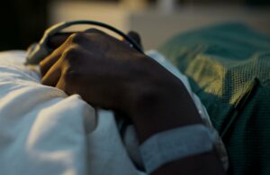 Las personas en los estados con prohibiciones de aborto tienen el doble de probabilidades de morir durante el embarazo