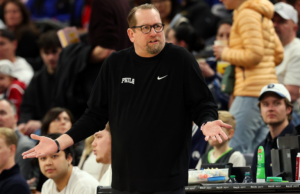 ¿Quién más está en el asiento caliente de la NBA? Cinco entrenadores que podrían ser despedidos después de los impactantes movimientos de la liga