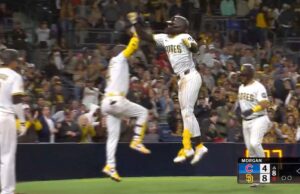 Fernando Tatis Jr. de Padres lanza su segundo jonrón contra Cachorros