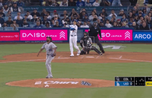 Shohei Ohtani aplasta a un jonrón solitario, los Dodgers golpean primero contra las rocas