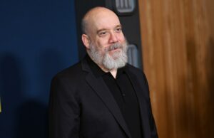 Paul Giamatti reflexiona sobre 'Downton Abbey 3' en honor a Maggie Smith