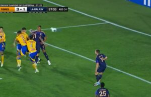 El encabezado imponente de Rômulo ayuda a Tigres a extender el plomo sobre la galaxia