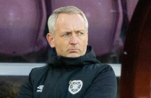 Neil Critchley: ¿Debería el entrenador en jefe de Hearts estar bajo presión después de no asegurar el top de la Premier League escocés? | Noticias de fútbol