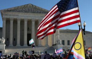 El caso de prohibición del libro de la Corte Suprema podría traer políticas “no digas gay” a cada estado