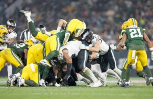 El voto de 'Tush Push' presentado por los propietarios de la NFL: qué equipos apoyan, se oponen a Polarizing QB Sneak Play