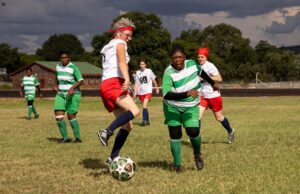 'Grannies' amante del fútbol para el GooooaaaAlll en su versión de la Copa Mundial