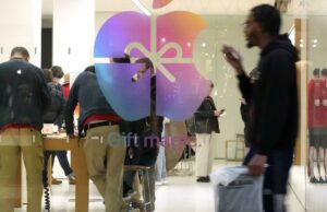 Las existencias de tecnología se recuperan después de que Trump brinda más orientación de aranceles