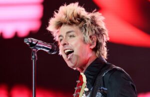 Green Day azotó sus décadas de éxitos pop-punk en Coachella