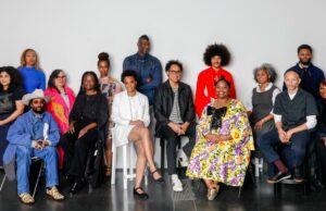 Artistas en “Imagining Black Diáspporas” de Lacma se reúnen para una fotografía