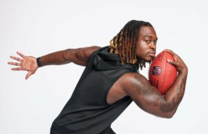 John Spytek en posiblemente reclutando a Ashton Jeanty: la idea es agregar jugadores de élite en cualquier posición