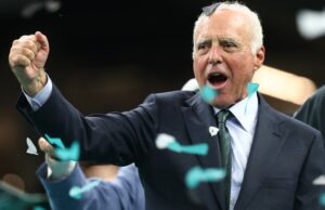 Jeffrey Lurie: El fútbol es un partido de ajedrez, deja que el partido de ajedrez se desarrolle