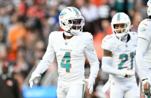 CB Kader Kohou vuelve a firmar con delfines