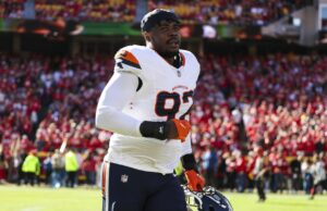LB Dondrea Tillman vuelve a firmar con Broncos