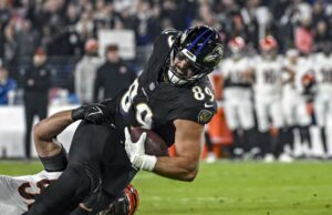 NFL ajusta la definición de un tackle de cadera, lo que permite más multas en 2025