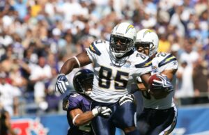 Los Chargers y los Leones jugarán en el juego del Salón de la Fama.