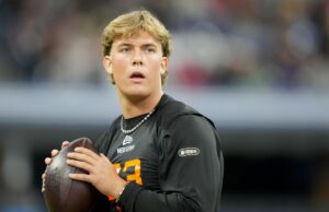 Jaxson Dart visitó a los Browns el martes, con los Raiders su próxima parada