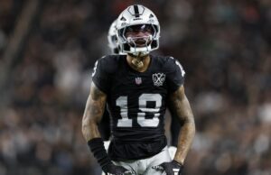 Jack Jones no se reclama en las exenciones, ahora es un agente libre