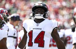 Todd Bowles espera que Chris Godwin esté listo para la Semana 1