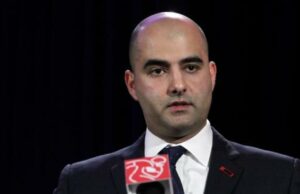 ATALLAH: el 75-80 por ciento de todos los jugadores responden a la encuesta de la tarjeta de informe de la NFLPA