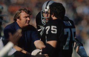 El ex liniero ofensivo de la NFL John Vella muere a los 74 años