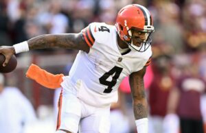GM de los Browns Andrew Berry: Demasiado temprano para decir si Deshaun Watson puede jugar en 2025