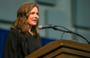 ¿Quién es Amy Coney Barrett? Hechos sobre el juez confirmado a la Corte Suprema de los Estados Unidos – Hollywood Life