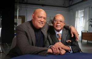 El Dr. Henry Louis Gates Jr. va del anfitrión al invitado en 'Finding Your Roots' de PBS