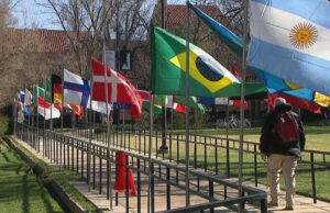 La Universidad de Colorado Boulder comienza la 77ª Conferencia Anual sobre Asuntos Mundiales