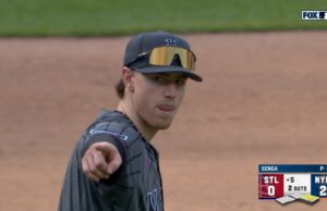 Urreal Throw Nails de Brett Baty Thomas Saggese en el plato, preservando el plomo de 2-0 Mets sobre Cardenales